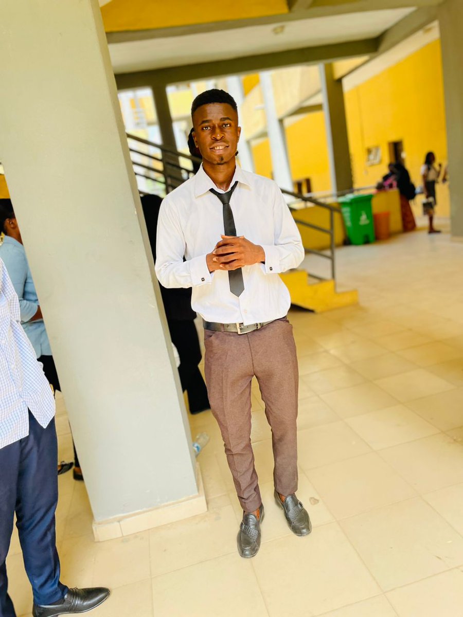 TheBoyOlamide's tweet image. To God be the Glory🤲🧘‍♂️🤍🎓

#projectdefence #fyb #oousagamucampus #oou