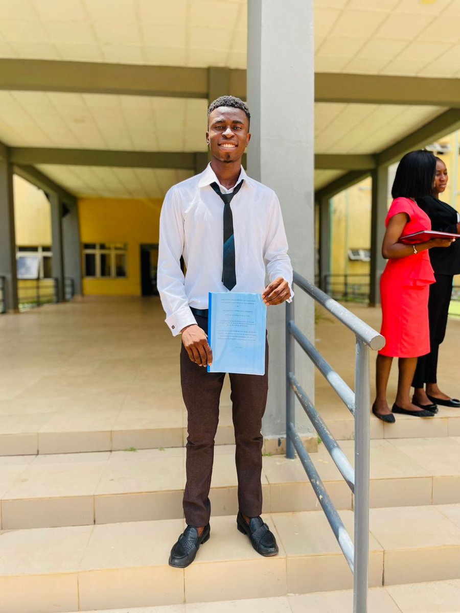 TheBoyOlamide's tweet image. To God be the Glory🤲🧘‍♂️🤍🎓

#projectdefence #fyb #oousagamucampus #oou