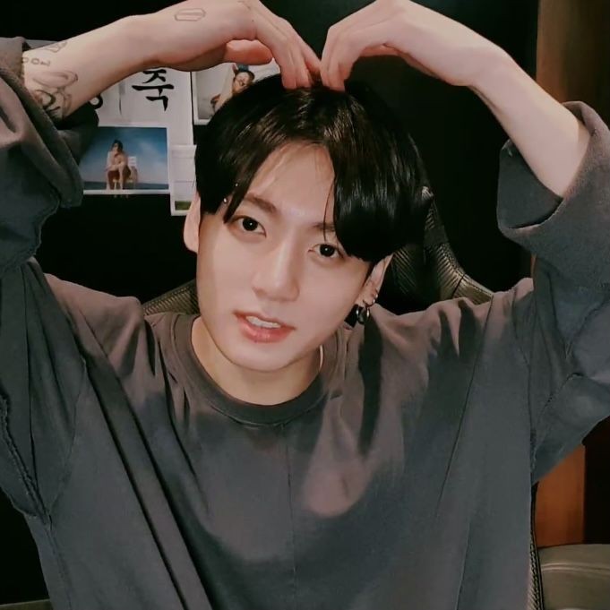 LEAVE JUNGKOOK ALONE 
RESPECT JUNGKOOK
BIGHIT PROTECT JUNGKOOK  #ProtectJungkook  
<a href="/bts_bighit/">BTS_official</a> <a href="/BIGHIT_MUSIC/">BIGHIT MUSIC</a> <a href="/HYBEOFFICIALtwt/">HYBE OFFICIAL</a> <a href="/hitmanb/">hitman</a>