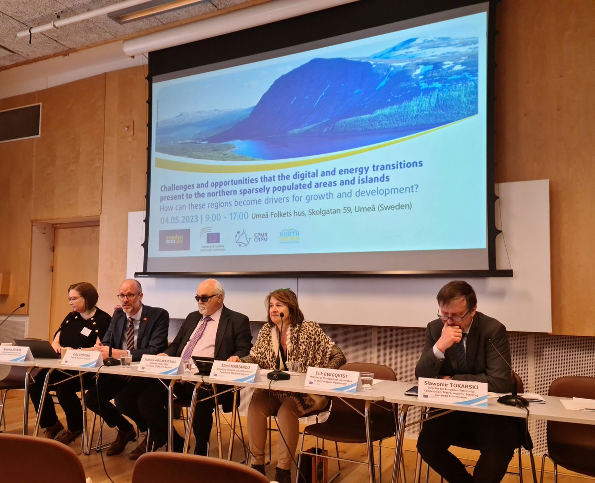 CPMR_ISLANDS's tweet photo. 🗣️Public hearing co-organised by @CPMR_Europe @EU_EESC  @northsweden  in Umeå 🇪🇺🇸🇪:

📣Filip Reinhag, Deputy Mayor of #Gotland:   "In the EU legislative processes, regardless of the issue, there must be a territorial impact analysis based on insularity" #EUIslandsPact 🏝️🌊 https://t.co/Cy2J2Hm2h9