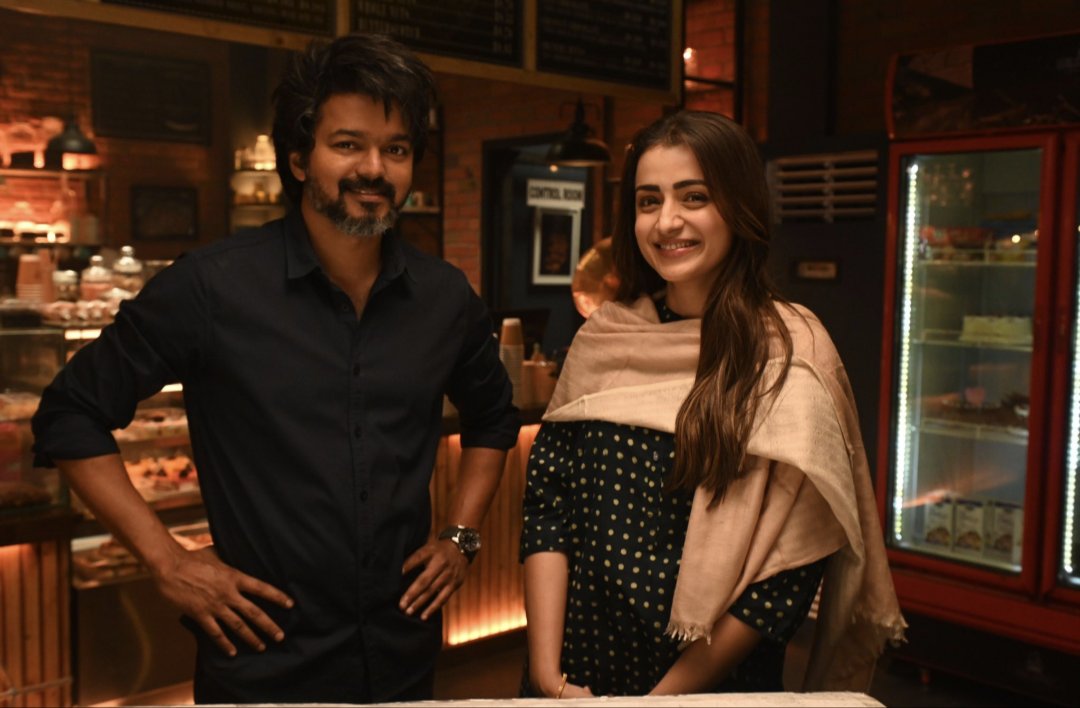 VTstanforever's tweet photo. #BloodySweet Surprise for those who love their pair😍🫶🏻✨

Can't wait to see them in #Leo 😍🔥

Happiest B'day wishes trashy 😍♥️
@trishtrashers @actorvijay 

#HBDSouthQueenTrisha #HBDTrisha
#HBDTrishaKrishnan #Trisha  #ThalapathyVijay #Vijay #TT67 https://t.co/9G85WYMv67