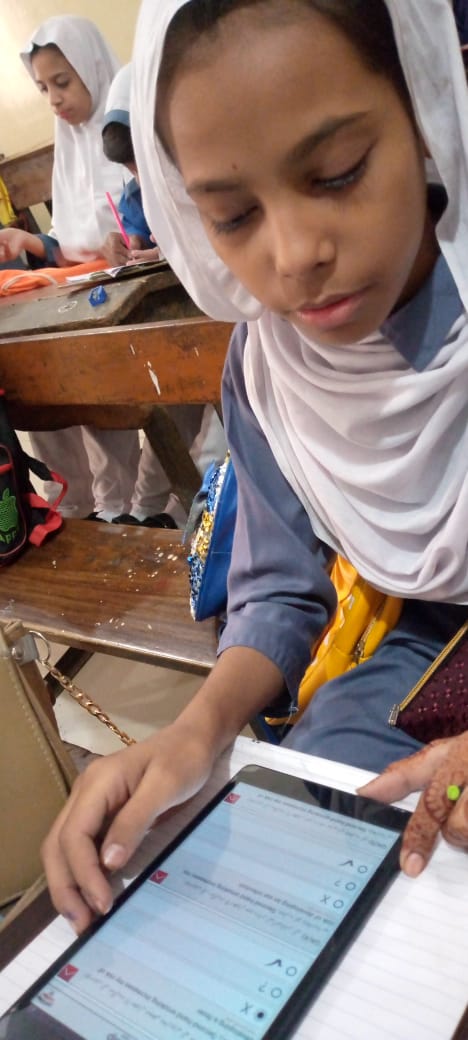 AkuClassIII's tweet photo. Team covering absentees at Nabi Bagh School Karachi! #ClassIII #Secondhandsmoke #Intervention #Smokefreehome #Sfi https://t.co/pSo94wWJTo