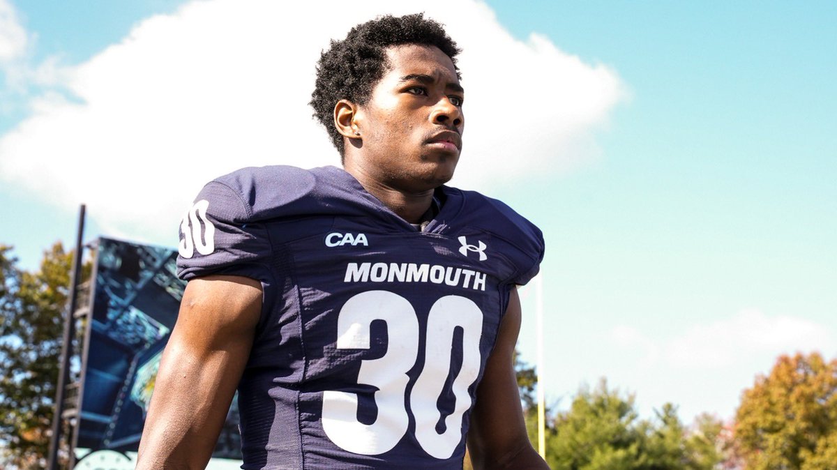 Coach_KCal's tweet photo. 🔥🔥ESSEX COUNTY LEGENDS 🔥🔥

@MUHawksFB #FlyHawks #TheArt

@MakhiGreen_ @dsin30 https://t.co/mr2NMelL8L