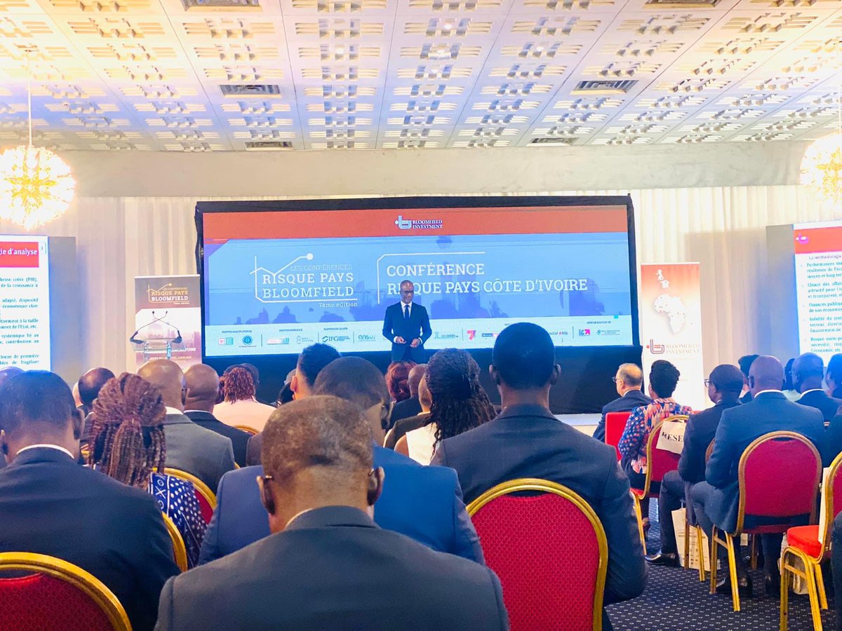 MrBillyJM's tweet photo. Démarrage de la conférence Risque pays. 

Présentation de l’évaluation du risque des investissements de la Côte d’Ivoire par le président de Bloomfield Investment, Mr Stanislas Zézé. 

#CRPCI #Bloomfield #EverestGroup #Abidjan https://t.co/wmhn4zznu8