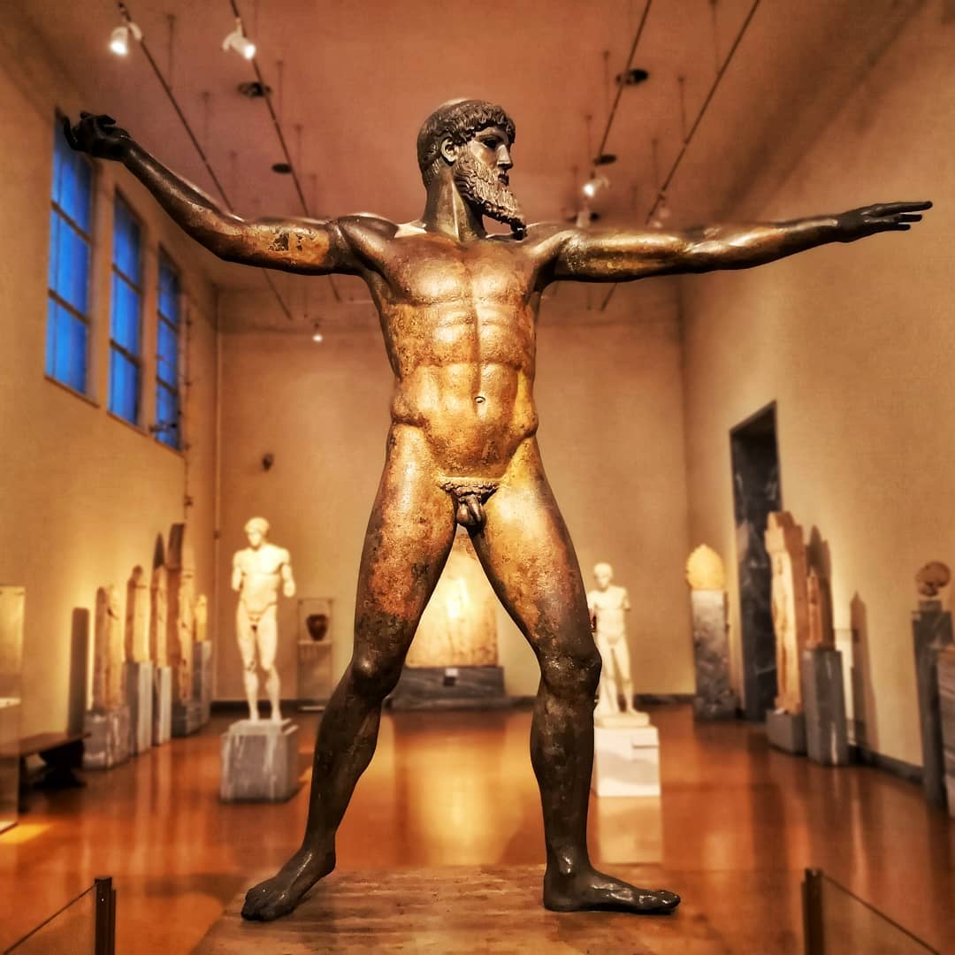 GreekPictures's tweet photo. The Artemision Bronze is an ancient Greek sculpture that was recovered from the sea off Cape Artemision. According to most scholars, the bronze represents #Zeus, the thunder-god and king of gods, though it has also been suggested it might represent #Poseidon.
ig 📷 saramediavi https://t.co/PxA60Ee8VJ