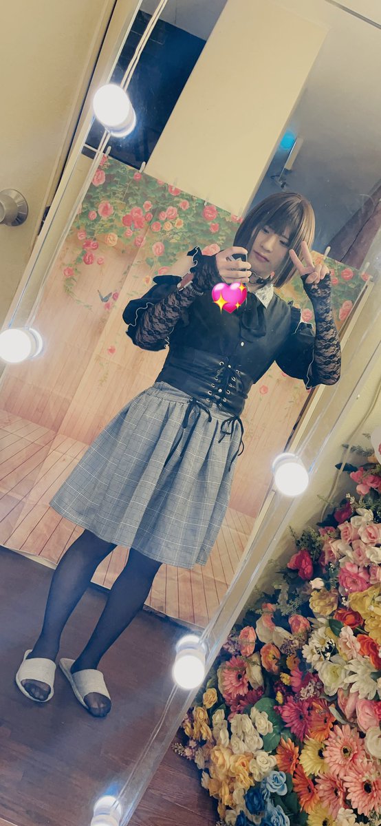Serina__world's tweet photo. オリジンにおります🫰
約1ヶ月ぶりに変身しました笑 https://t.co/QTd4KQUaXh
