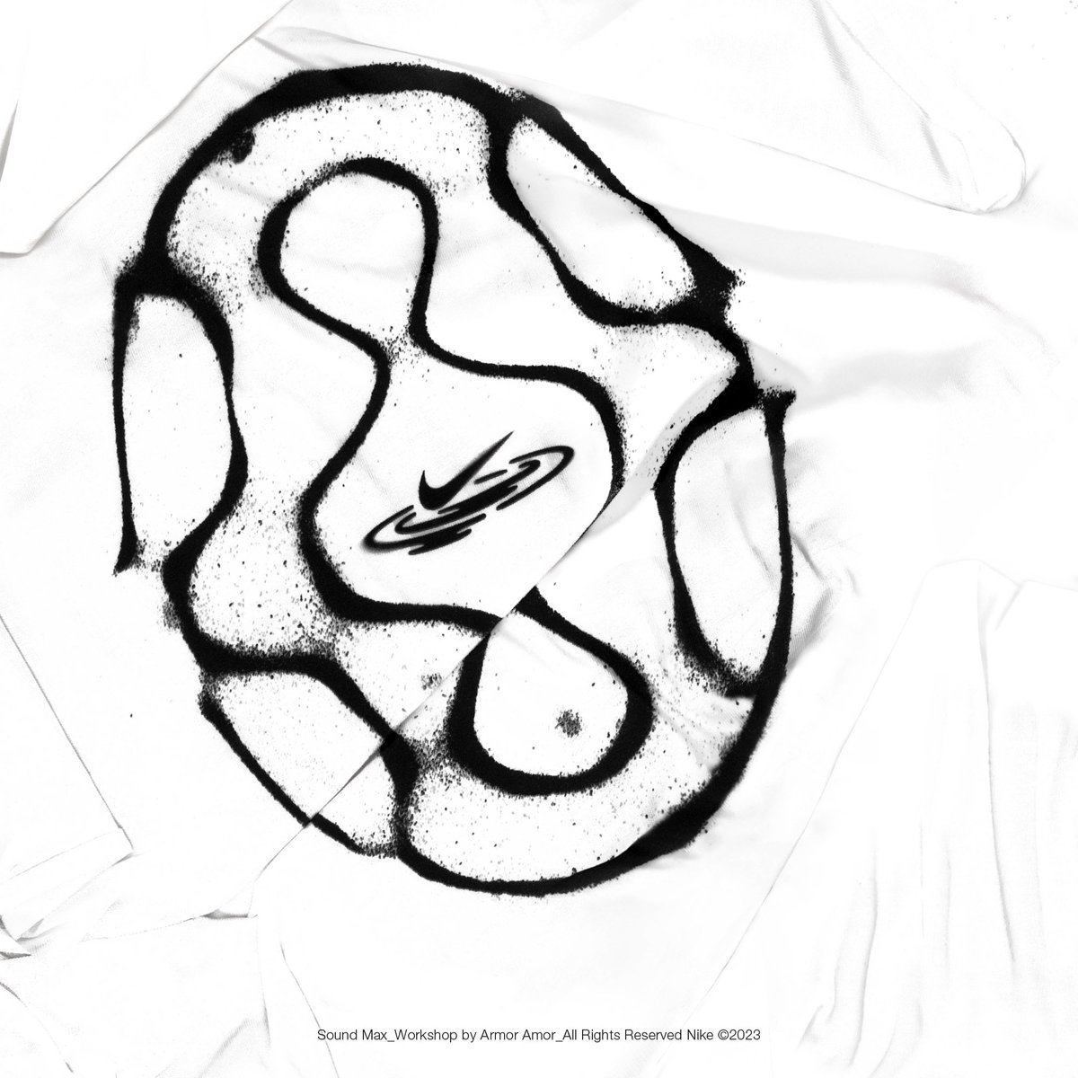 ARMORAMOR_'s tweet image. SOUND MAX : Making sound visible. 🔉
NIKE® x ARMOR AMOR®

Nous avons imaginé et animé des ateliers pour #AirMaxday

_Comprendre les concepts de cymatique et de vibration sonore 🔉
_Créer des motifs sonores uniques à travers des plaques Chladni 🌀
_Personnaliser son tshirt 👕