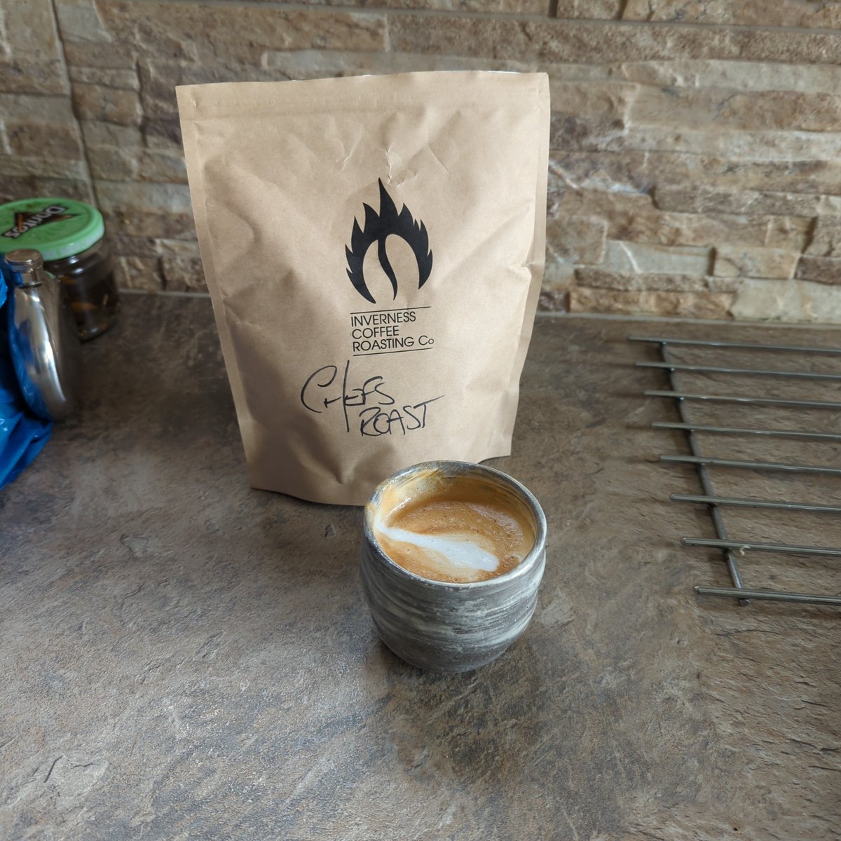 r_squiggles's tweet photo. @InvCoffee loving this bag from our recent visit to Inverness, lovely deep crema from the espresso. Shame about my latte art! https://t.co/Fg8cl3dSld