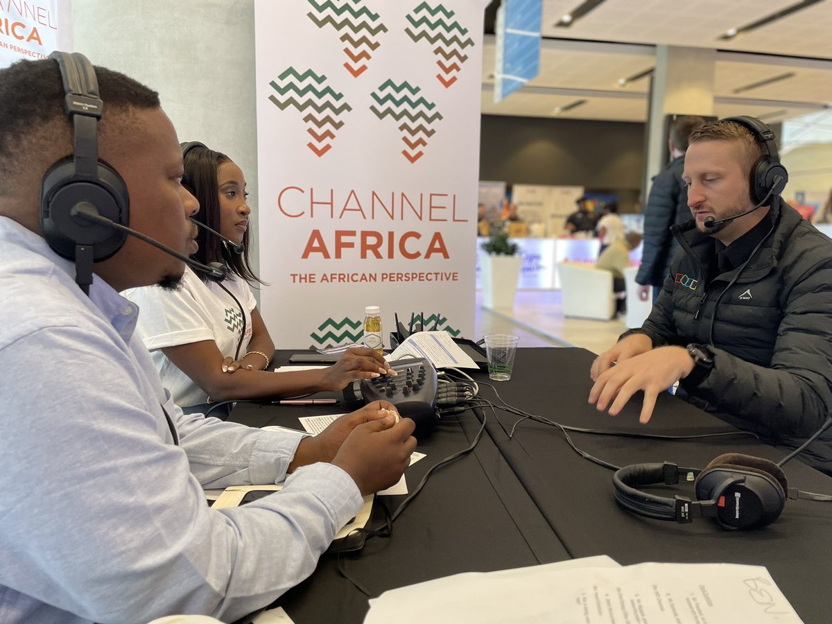 channelafrica1's tweet photo. [ON AIR] @taupalesavoice and @BMoshatama speaks to Regional Manager for @ZohoAfrica Andrew Bourne about future proofing your organisations technology ecosystem.

Stream: https://t.co/QZmr6Ziu5r

#ChannelAfrica #sabcnews #OnTheMove #ATW23 #SentechAfricaTechWeek23 https://t.co/nkyr2Sdfmm