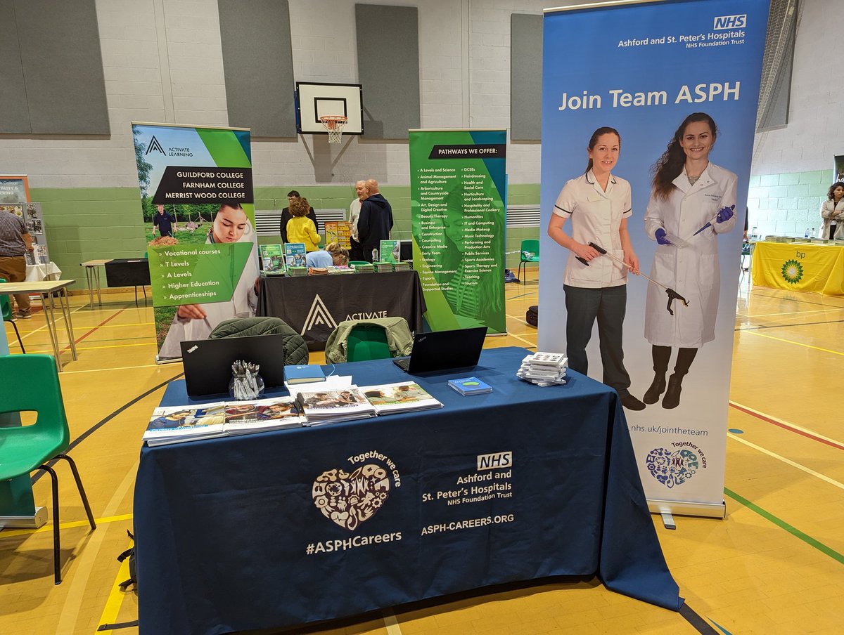 @ASPHFT are set up and ready for Next Steps careers event @EsherCollegeSU @ASPHphysio @ASPH_OT @ASPHdietitian @KateColban