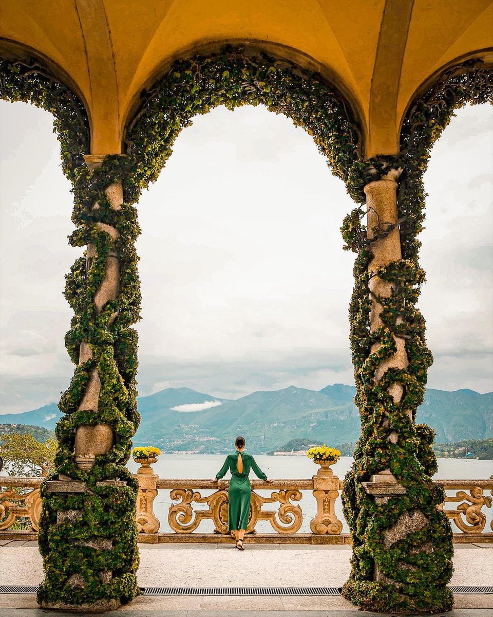 Sur le Lac de Côme, où ont été tournées certaines scènes de Star Wars ?

Villa Balbianello
Villa Monastero
Villa Olmo

📍<a href="/inLOMBARDIA/">inLOMBARDIA</a> 

📷 IG simoes_claudia

#ilikeitaly #italiaspecials #lakecomo #lagodicomo #maythefourth #starwars