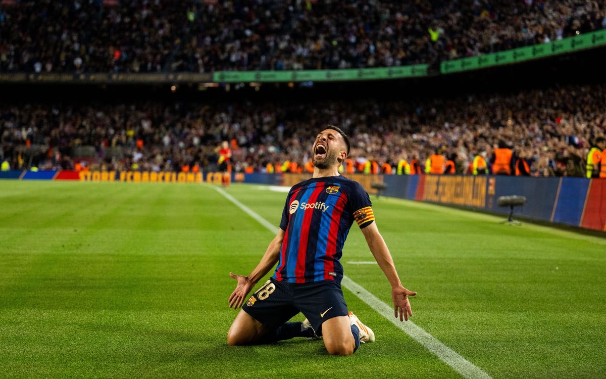 IvarTalksBarca's tweet photo. Can we talk about Jordi Alba and how he broke his own assist record last season (10), scored crucial goals against teams like Atletico, but lost his place to Balde over the summer.

• No complaining
• Supported Balde and his teammates 
• Still deciding games when coming on https://t.co/GzdM6MSlGx