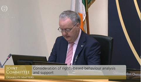 OireachtasNews's tweet photo. #OireachtasTV - Watch with LIVE #IrishSignLanguage as the Joint Committee on Disability Matters meets for consideration of rights-based behaviour analysis and support with @PsychSocIreland &amp; the Irish Society for Behaviour Analysis

https://t.co/ZtUDAO1PoO https://t.co/3Cec5ZJJxy