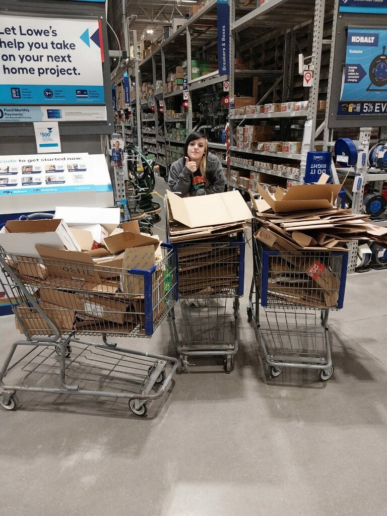 Brandon73676211's tweet photo. Pack down last night by our overnight team! Awesome teamwork from across the store! #packdown #Teamwork #675CharlestonWV @JBBailey9 @BenitoKomadina https://t.co/8uqUTguyyi