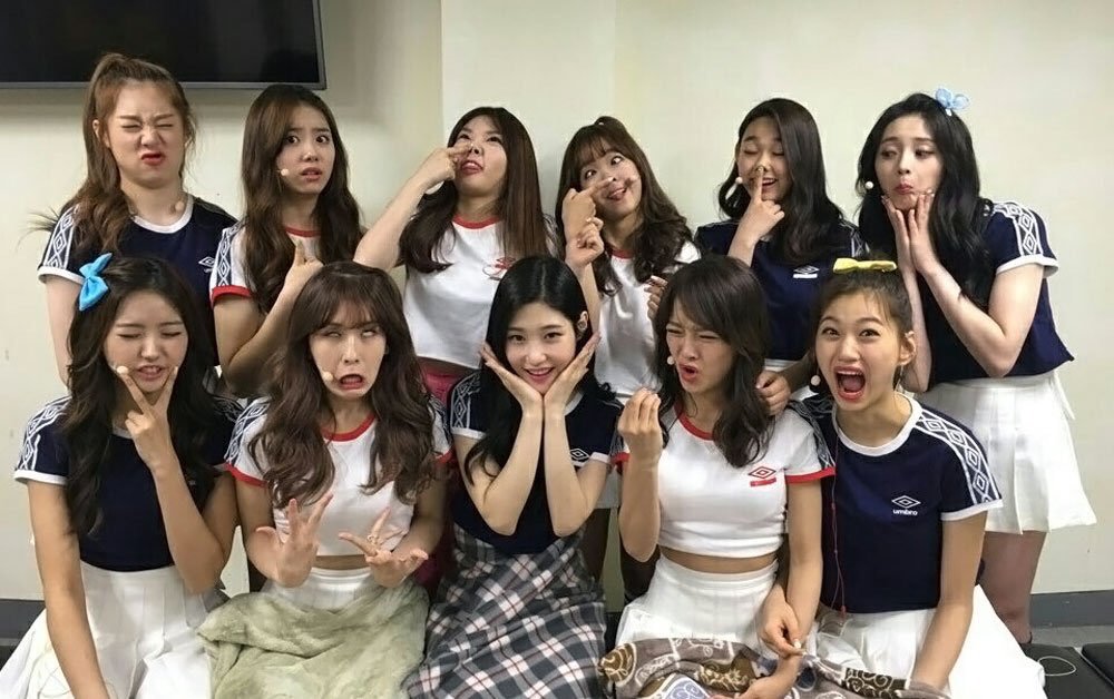 ioiuaena's tweet photo. happy five years with ioi to me!! i may not have been there since day one, but i'll be here to support and wait for them, always <3
#์์ด์ค์์ด #IOI #7YearsWithIOI https://t.co/BKgrHktMG5
