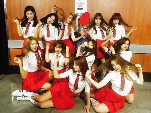 ioiuaena's tweet photo. happy five years with ioi to me!! i may not have been there since day one, but i'll be here to support and wait for them, always <3
#์์ด์ค์์ด #IOI #7YearsWithIOI https://t.co/BKgrHktMG5