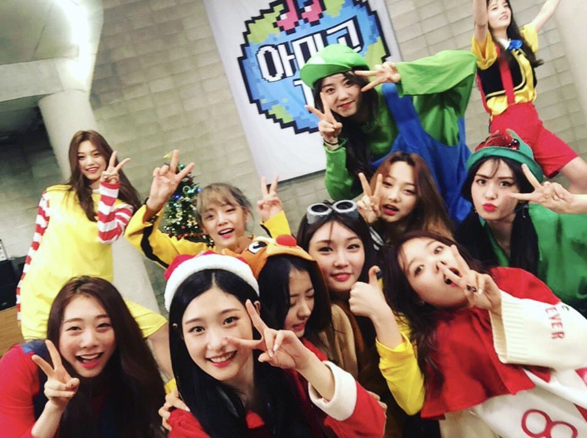 ioiuaena's tweet photo. happy five years with ioi to me!! i may not have been there since day one, but i'll be here to support and wait for them, always <3
#์์ด์ค์์ด #IOI #7YearsWithIOI https://t.co/BKgrHktMG5