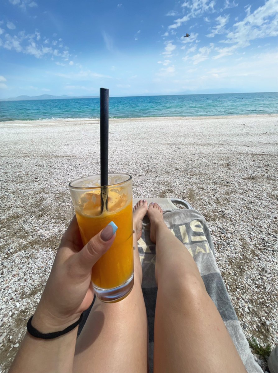 Andrianna Kantari tweet media