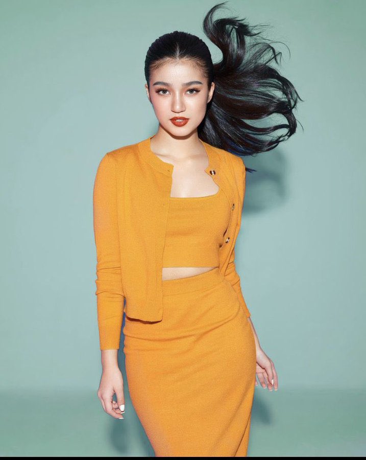 jahzdberries's tweet photo. So love that yellow powerful vibe!
💛🤍

#DonBelle 
#BelleMariano  | Belle Mariano https://t.co/bQENIKQEm7