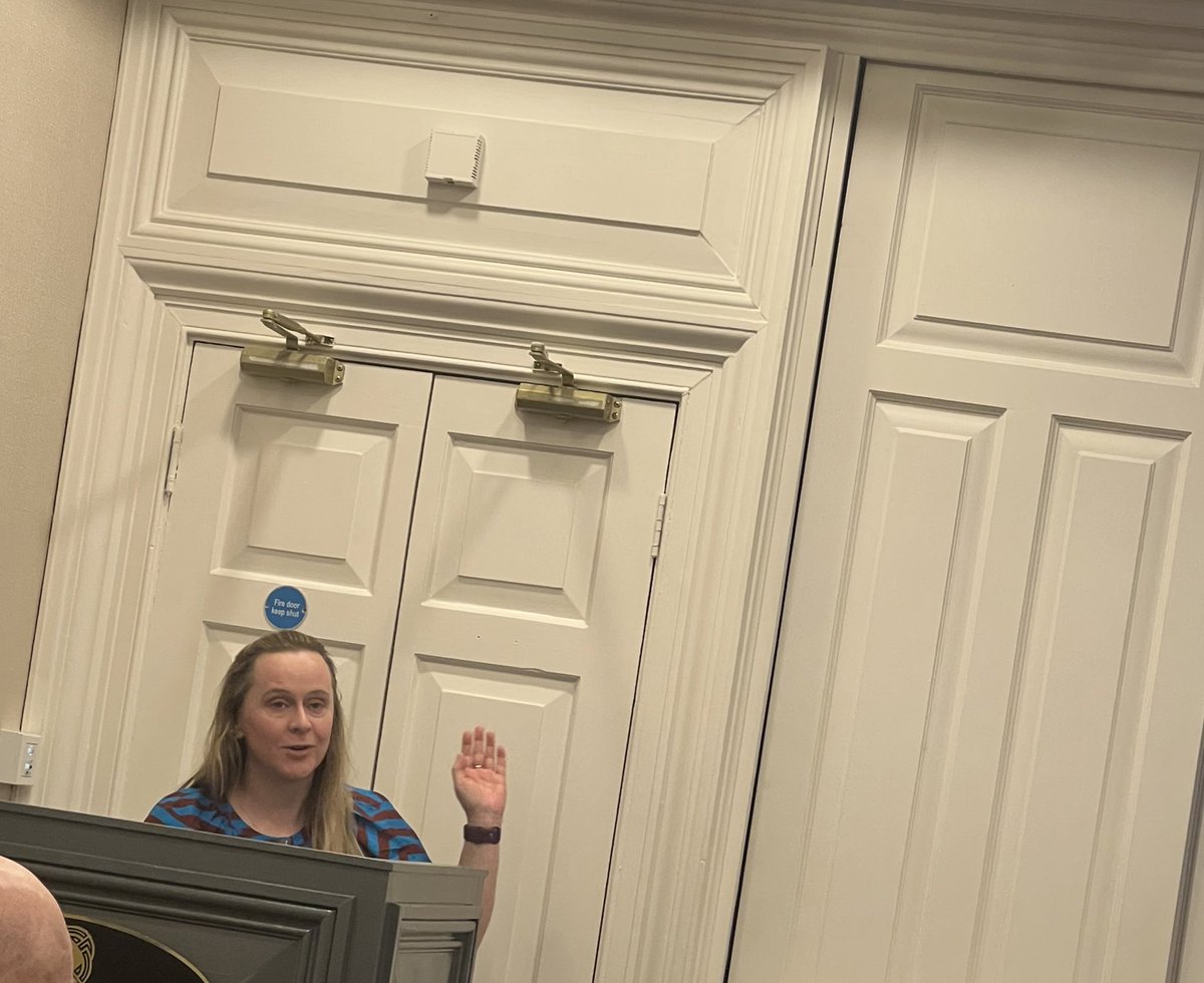 MarineInst's tweet photo. Post-doctoral Marine Science researcher Louise Vaughan @ATU_GalwayCity presents chapter 6 of #ClimateReportIE on Commercial Fisheries and the impact of climate change. https://t.co/bOU0wdlQwe