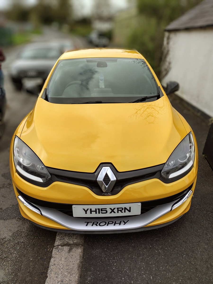 Custos718's tweet photo. The Renault Mégane Renault Sport (alternatively Renault Mégane RS) is a series of high-performance hatchback models based on the Renault Mégane, produced since 2004 #renault #renaultmegane #renaultmeganers #renaultmeganesport #renaultmeganeetech #RS #frenchcar #frenchvoiture https://t.co/aUpnKYX2rT