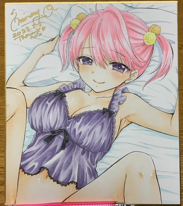 コミティアとコミ1に持ってく色紙完成しましたー!各イベントに2枚ずついつも通り、希望者が多数の場合は抽選になりますよろしくお願いします個人的にはきらりがすごく可愛く綺麗に塗れた 