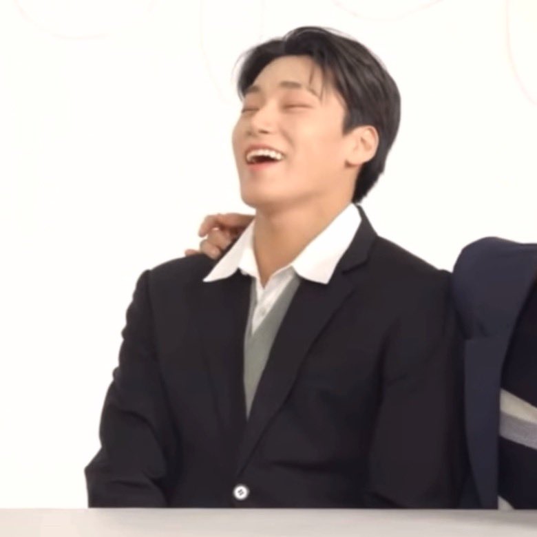 My Sansang tweet media