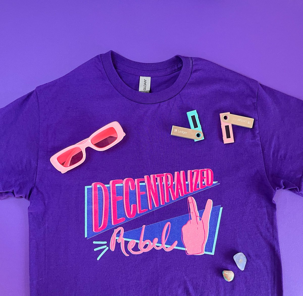 Nhefertiti's tweet photo. 📢Attention all #Web3people! We've just dropped a fresh new t-shirt design for those who believe in the power of decentralization🔥 The "Decentralized Rebel" tee is perfect for making a statement and showing off your #Web3pride. Check it out! https://t.co/AKb17f5x6p