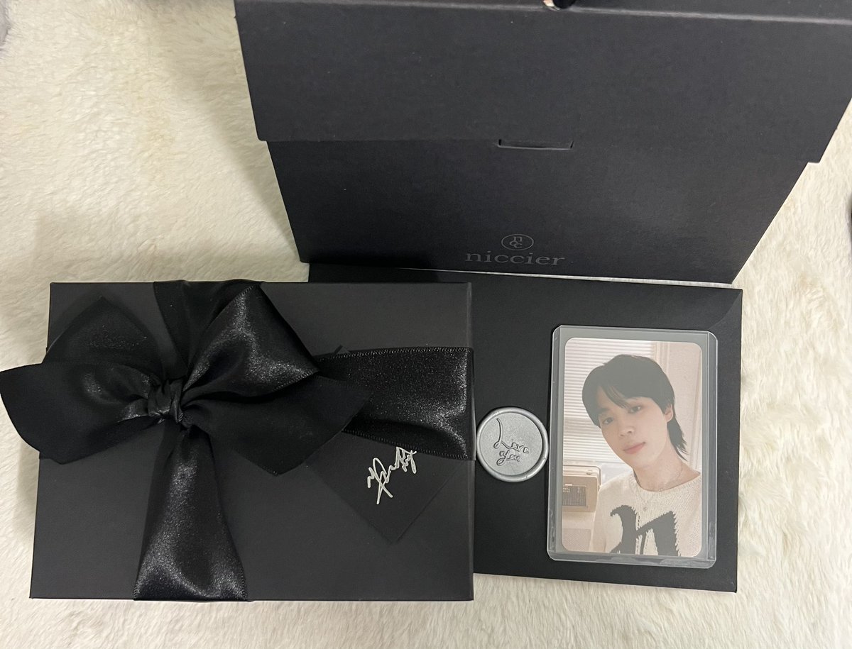 🛒 Jimin Face Music Bank Broadcast สนใจดีลการ์ด/หรือเซตของ ทักสอบถามราคาเบื้องต้นก่อนได้นะคะ 🙇🏻‍♀️