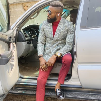 ozedofficial01's tweet photo. Informations at your disposal has a way of controlling your Conducts and Thoughtsโฆ๐
#celebritydesigner
#zedplusclassic
#NewProfilePic https://t.co/0CmsXS3HQv