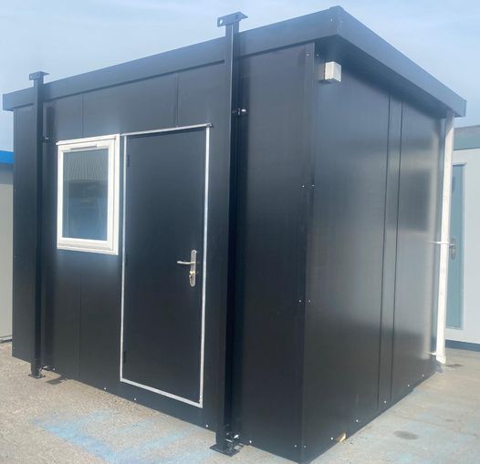 SpacemakerMod's tweet image. Bespoke black turnstile gatehouse, needed the extra height! no problem for Spacemaker we can manufacture to your requests 99% of the time.