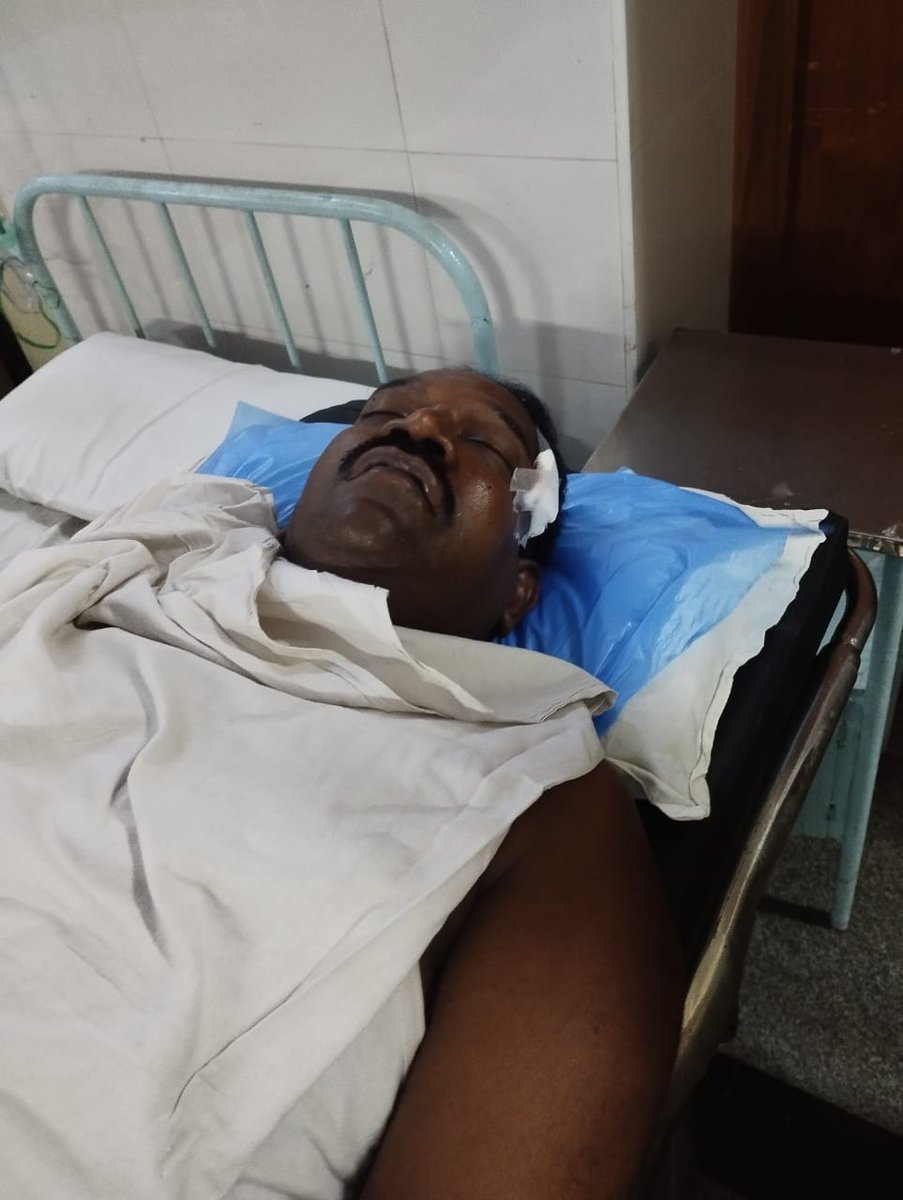 brmsunion's tweet photo. At RH/Perambur in unconscious state, where proper medical treatment is still awaited. https://t.co/P7Ve0doFDt