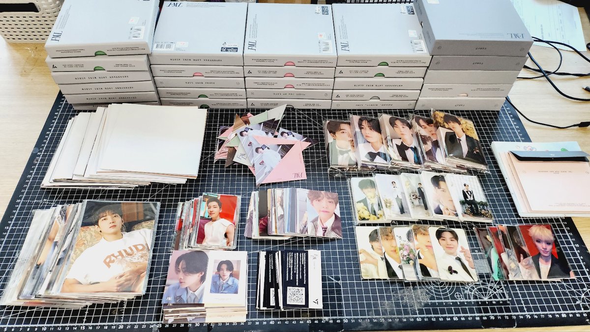 korseller365's tweet image. Unboxing / quantity check / delivery of only some components.
Everything is possible.~!

Free warehouse Service Klivewh.com

#webcheckout #bantaek #koreawarehouse #proxyservice #addressrental #inclushions #kpop #kpoptwt  #kpopidol #klivewh #Seventeen #XdinaryHereos