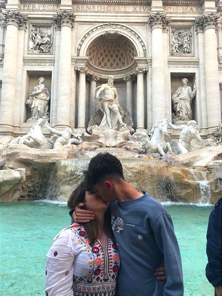 Ella enamorada de Italia y yo de ella 🫶🏻