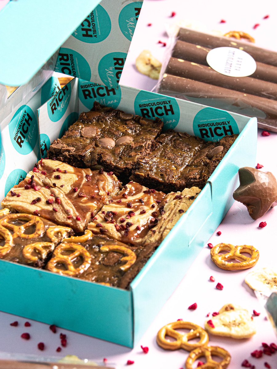 I don’t tend to do much selly stuff on here but I’ve just released a new collaboration box with ChunkyDunk Chocs and it just might be the best monthly specials box I’ve ever done 🤤😍