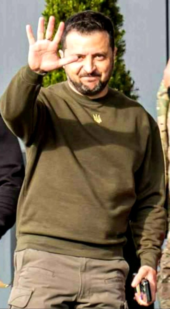 #Zelensky desde Países Bajos.

Dale RT para que los rusos se perturben.