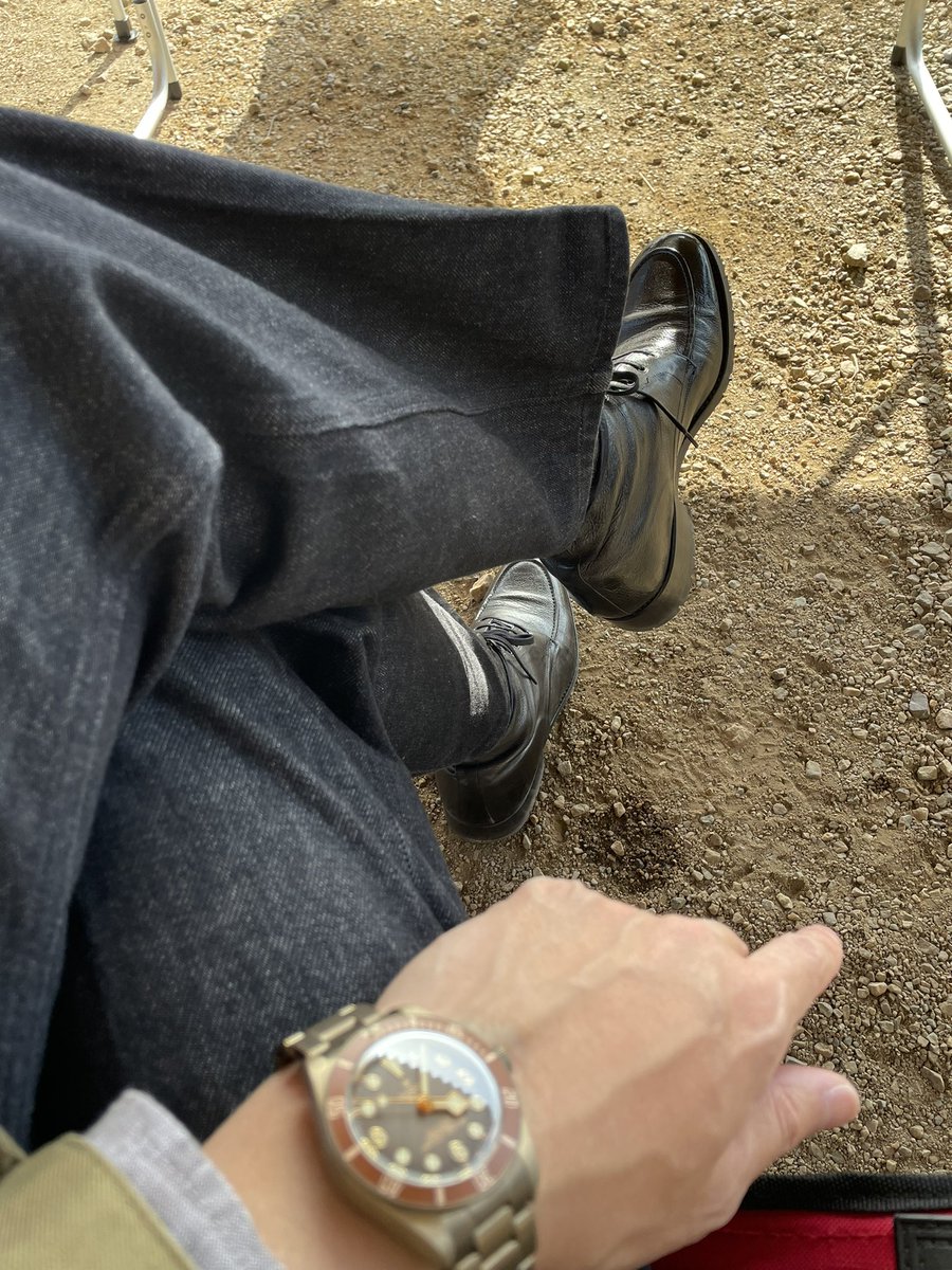 _n_t_d_c_c_'s tweet photo. 本日。年に数回のアウトドアデイ
#fortela #massimodaugusto
#ateliervn #cordwainer #tudor
https://t.co/7sCgNvR3A5 https://t.co/5KwG9p94vi