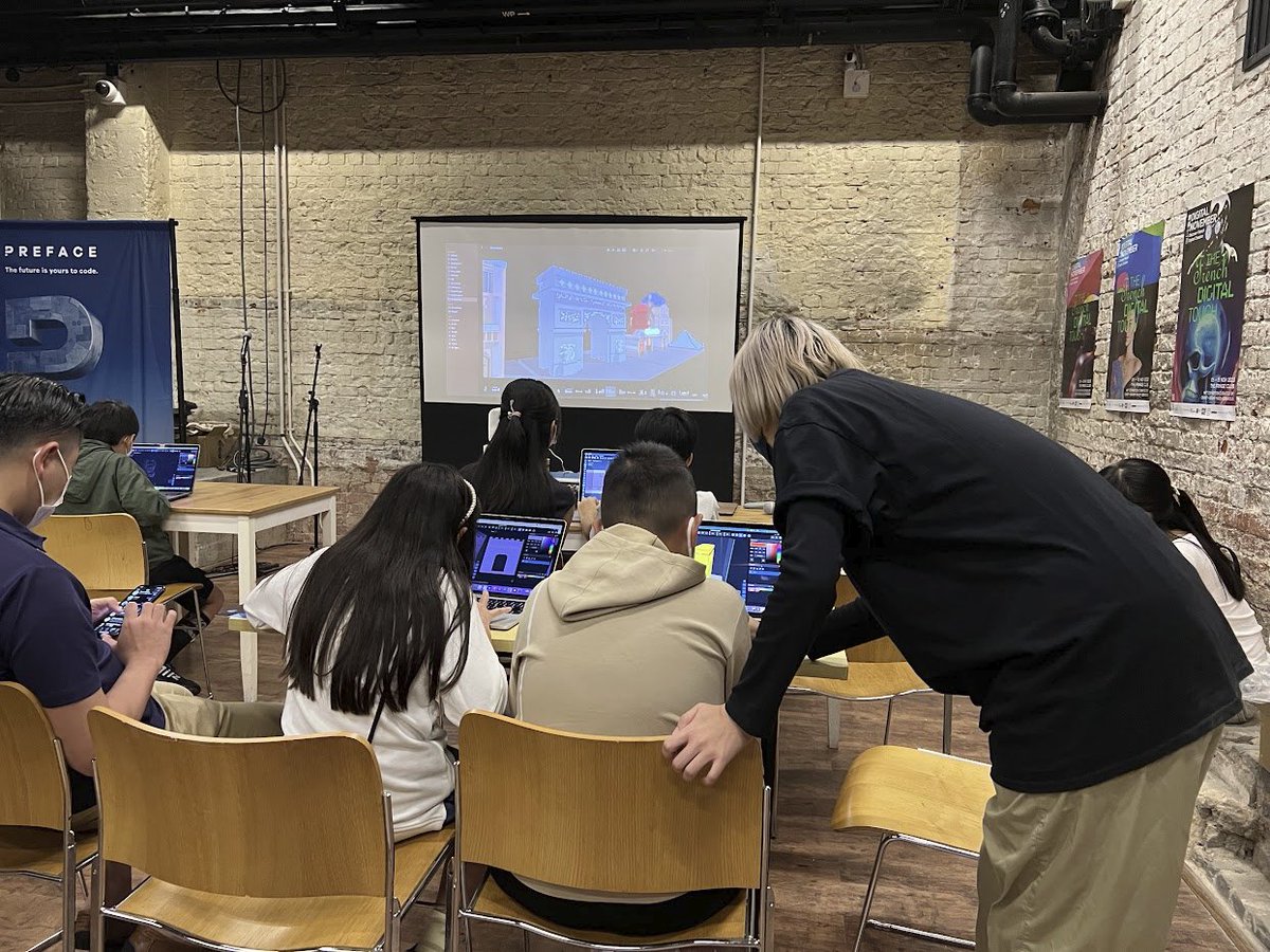 TheSandboxGame's tweet photo. Tons of amazing works were done during #DigitalNovember2022 in Hong Kong &amp; Macau at #FringeClub 🎨

Join Fringe Club in the art and culture hub in #MegaCity3 🖼

https://t.co/8yDj2tq9gW https://t.co/kskmk9vqWt