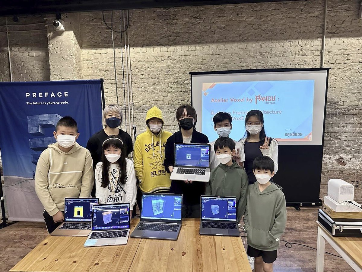 TheSandboxGame's tweet photo. Tons of amazing works were done during #DigitalNovember2022 in Hong Kong &amp; Macau at #FringeClub 🎨

Join Fringe Club in the art and culture hub in #MegaCity3 🖼

https://t.co/8yDj2tq9gW https://t.co/kskmk9vqWt