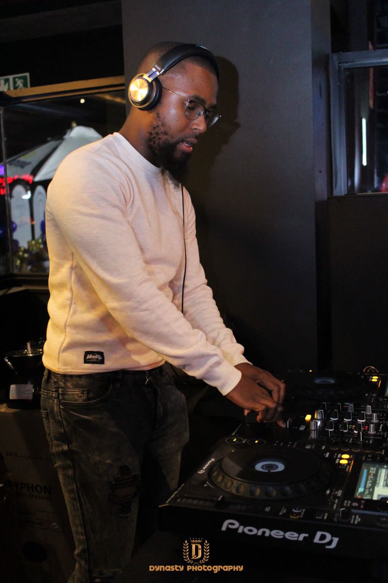 RejuvenatingSA's tweet photo. New Mix Alert 🚨 

https://t.co/GDZztPibEk https://t.co/oAFbtQSBSK