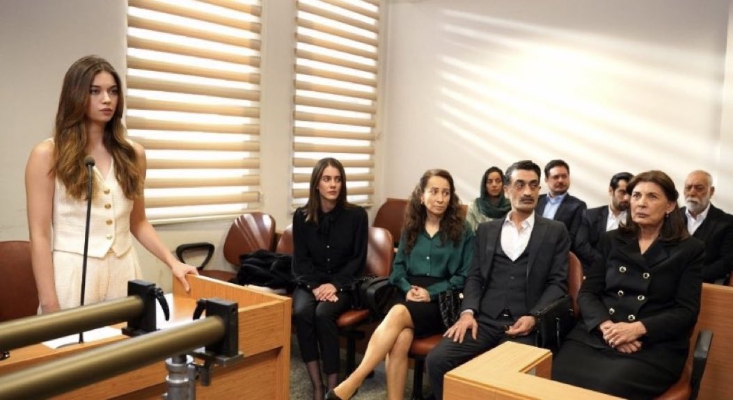 deniz on Twitter: &ldquo;Disaridan iceri sizan isik hala bi umut oldugu