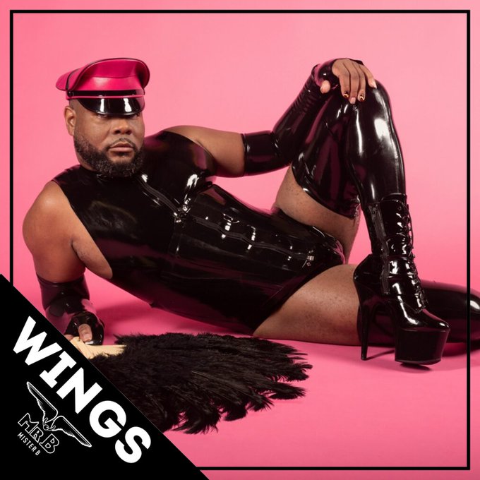 Hey, world! Meet your new current reigning Mr. International Rubber: Pusckatt Pumera ONYX (he/him). This