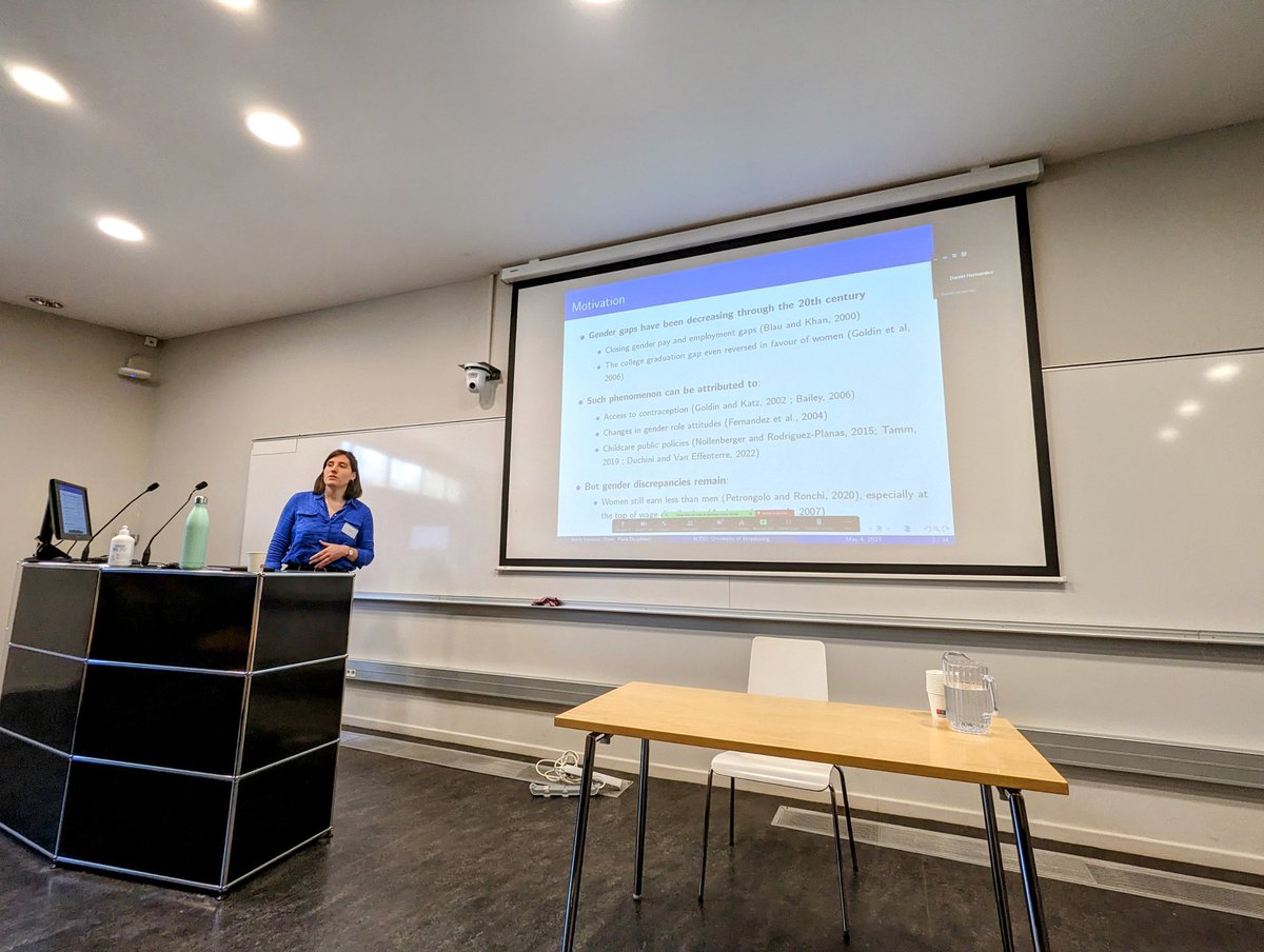 Jour 1 des #acdd2023.
Adèle Lemoine ( LEDa) présente son travail "parenthood and intra-household time allocation".