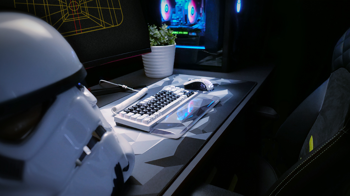 cherryxtrfy's tweet image. May the 4th be with you in this giveaway! ✨
For your chance at this uniquely designed Xtrfy K5 keyboard with @cherrymx Speed Silver switches, retweet and follow @cherryxtrfy and @cherrymx.
#MayThe4thBeWithYou