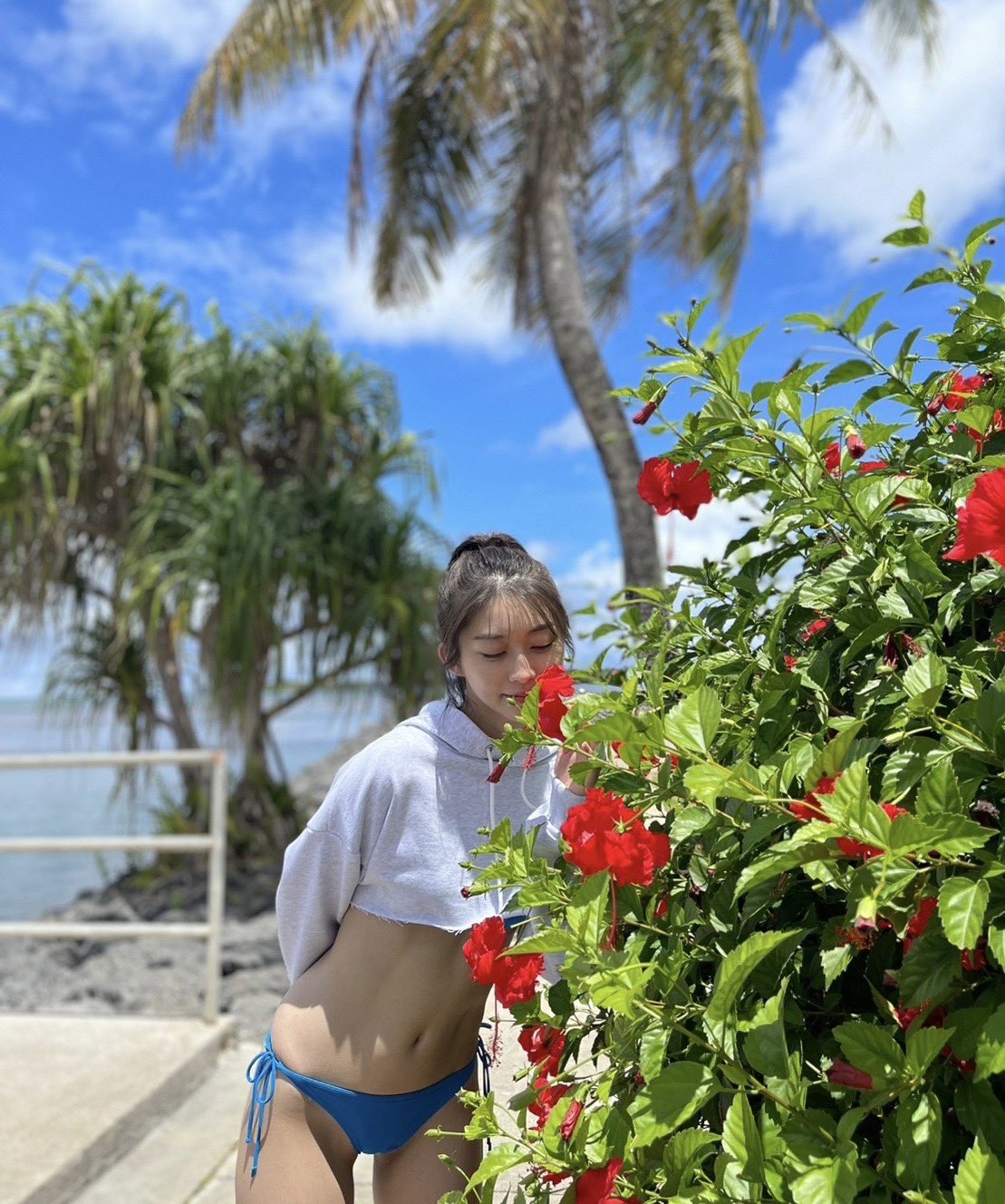 宛名入りサイン本　モーニング娘23 牧野真莉愛 写真集 『Dear MARIA Amazon.co.jp: モーニング娘。'22 牧野真莉愛 写真集 『 M.21