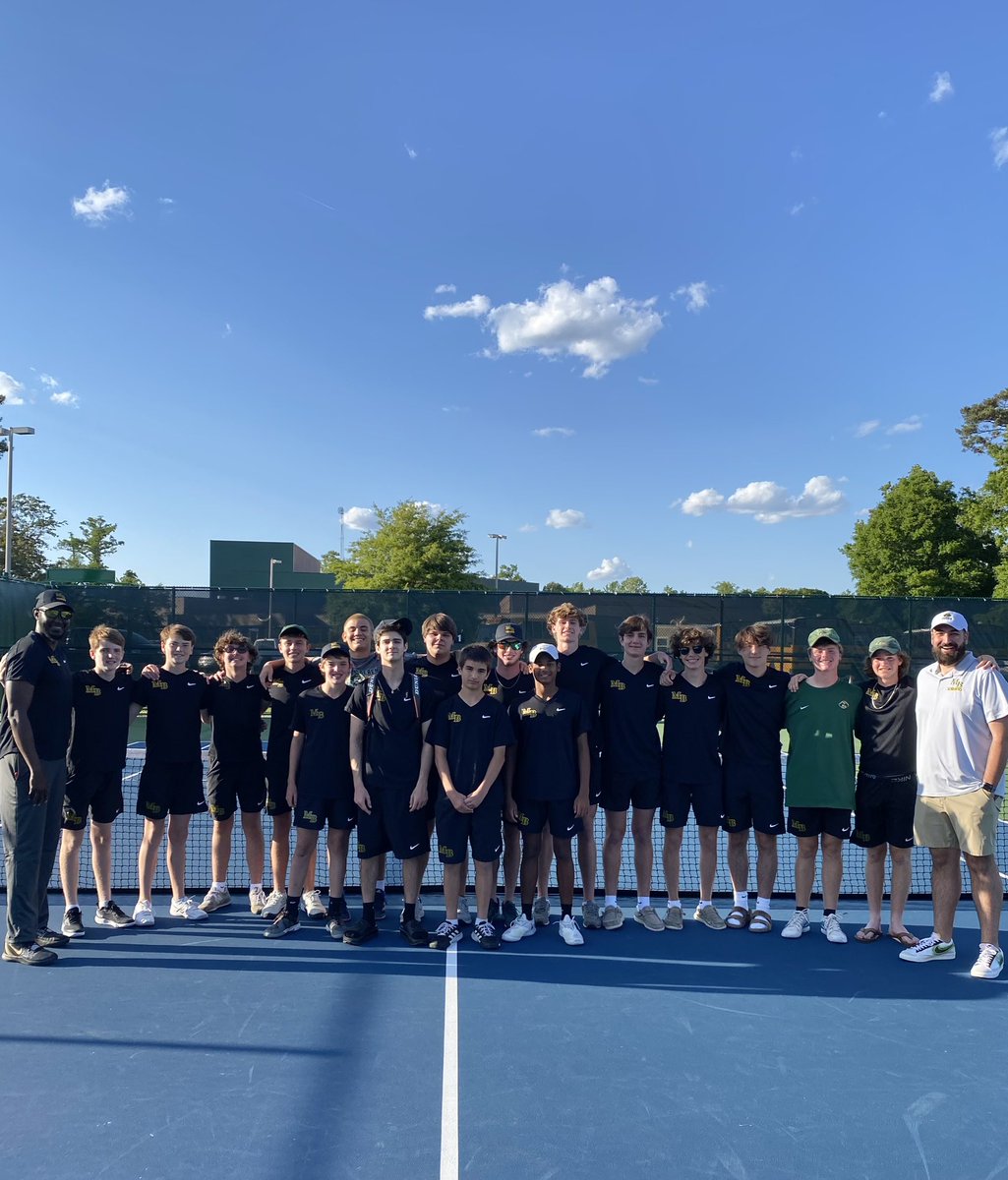 MBHSPrincipal's tweet photo. Presenting your AAAA Boys Tennis Lower State Champs! Iโm so proud of our boys. They have an awesome spirit and are so fun to watch play. ๐พโจ @hawkcenterMBHS @SCHSL #tennis #lowerstate #AAAA https://t.co/wkG5dnWXAk