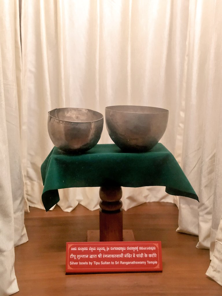 SyedSuhail488's tweet photo. @KapilMishra_IND This bowls kept in the #TipuSultan summer palace which comes under Karnataka tourism department. https://t.co/lbZgRdDadA. https://t.co/6Ajy6bNAmM