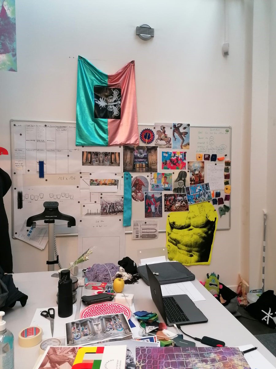 ADIAF_O's tweet photo. Visit to Raphaël Barontini studio as part of our #CollectorsProgram. The members benefited from a tour of the studio and sneak peeks of his latest work and research. He will be in residence at the @villa_albertine in New Orleans from february to april 2024. https://t.co/HYEzfDTeCs