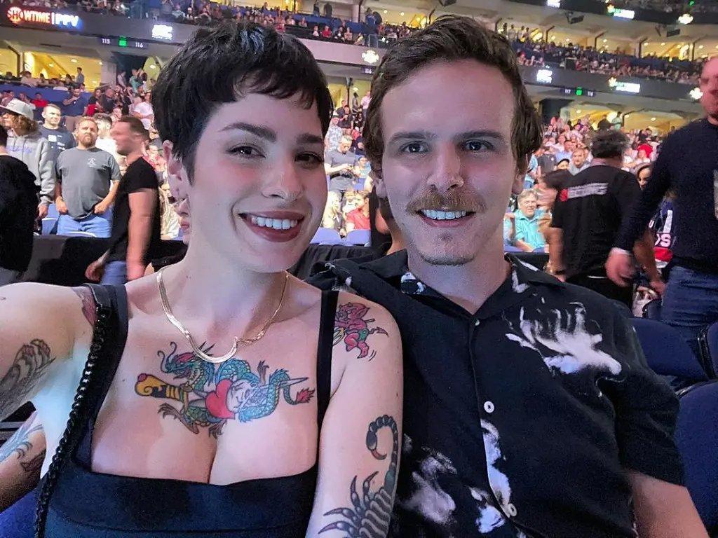 I will have you know <a href="/Idubbbz/">idubbbz</a>  When I was in the Army, we soldiers ALWAYS respected the Bulgarian hookers, and even then, your wife is still a bitch.