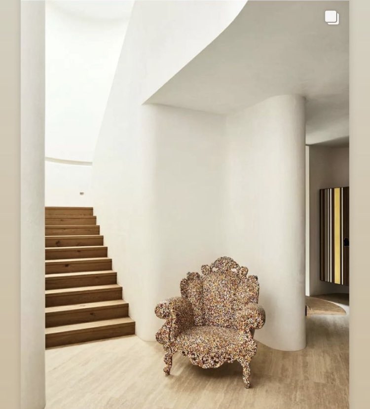 CleanPlaster's tweet photo. Love these photos of our project “Mansion in Toorak”

.
.
. 

#cleanplaster #distinctlydifferent  #plaster #toorak #builder #design #curvedwalls
#siniat  #toorakproject  #curvedstairs #curvedceiling #ufo #awci #awardwinningplasterers #victoria #toorakhouse #turningplasterintowow https://t.co/q1quoCFF20